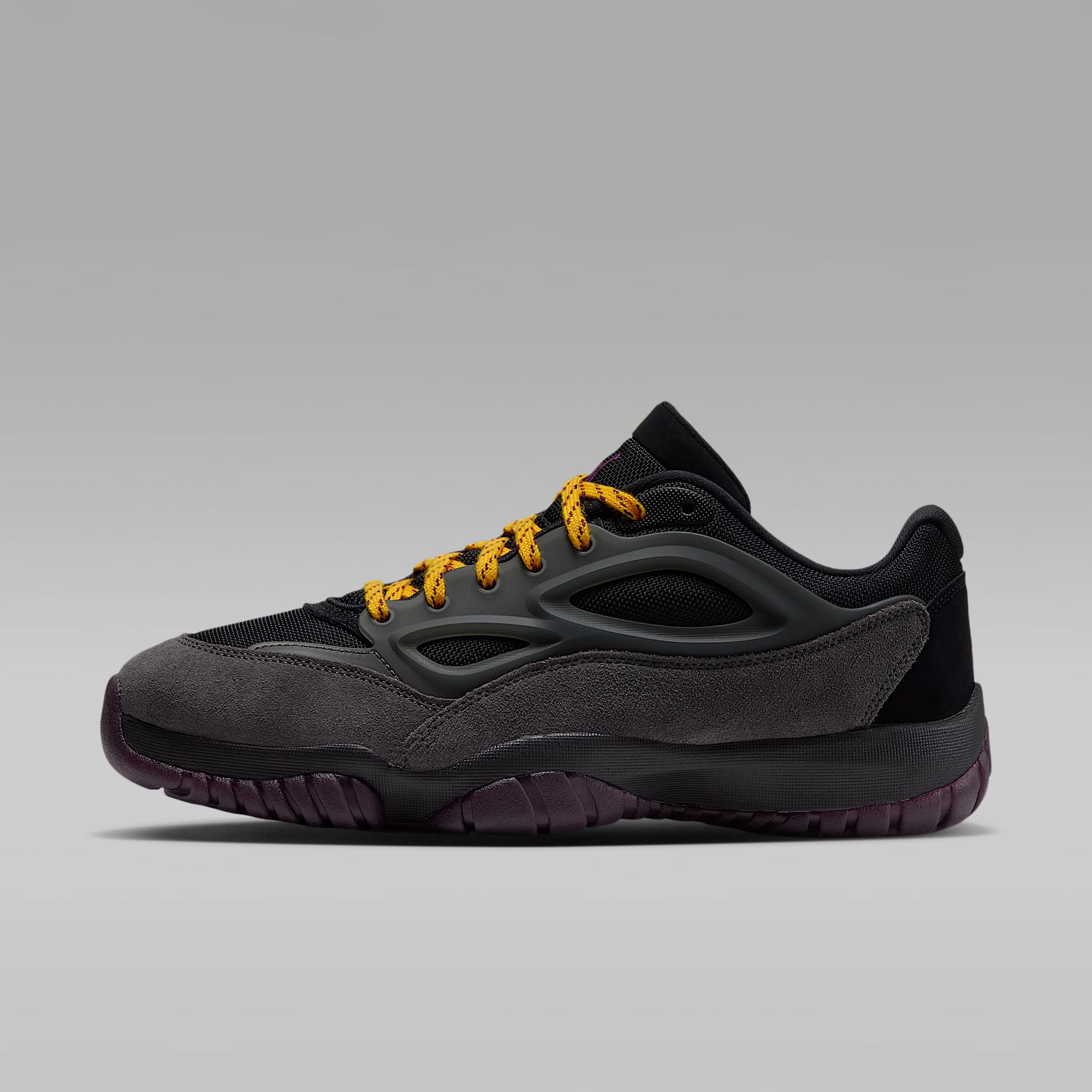 Jordan DMSN 95 Men's Shoes. Nike ID